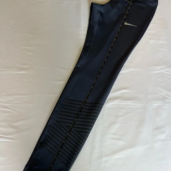 Nike M Navy Leggings Performance Running Fit NWT - Picture 3 of 8